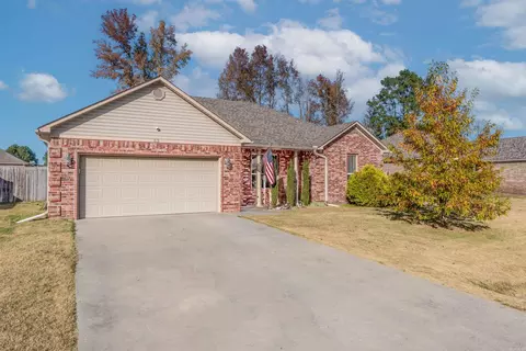 Exterior - 53 Eaglebrook, Conway, AR 72032 photo 2 of 6