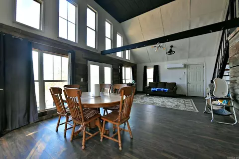 Dining - 183 Polk Road 68, Mena, AR 71953 photo 2 of 4