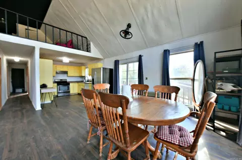 Dining - 183 Polk Road 68, Mena, AR 71953 photo 3 of 4