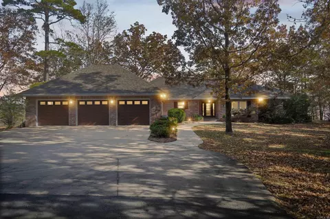 111 Timberline Dr, Heber Springs, AR 72543