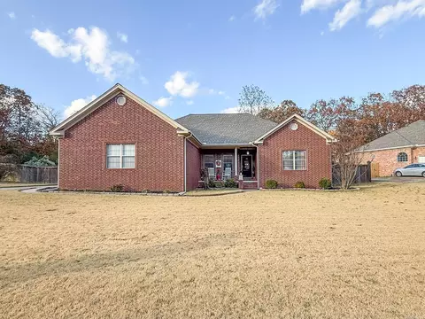 Exterior - 43 Gleneagle Dr, Cabot, AR 72023 photo 1 of 9