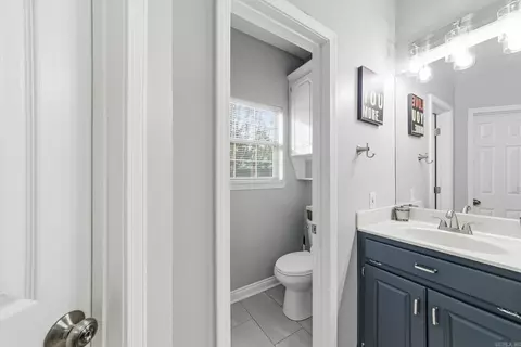 Bath - 43 Gleneagle Dr, Cabot, AR 72023 photo 3 of 4