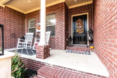 Exterior - 43 Gleneagle Dr, Cabot, AR 72023 photo 2 of 9