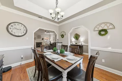 Dining - 43 Gleneagle Dr, Cabot, AR 72023 photo 2 of 2