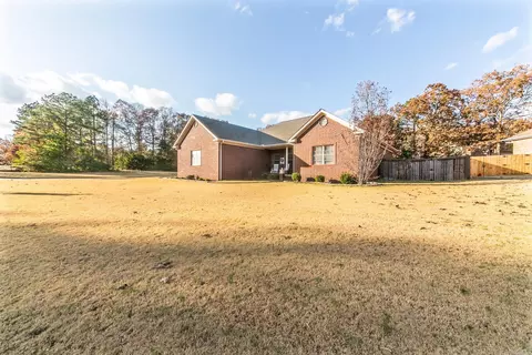 Exterior - 43 Gleneagle Dr, Cabot, AR 72023 photo 3 of 9