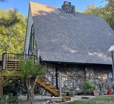 318 Trap Mountain Rd, Hot Springs National Park, AR 71913