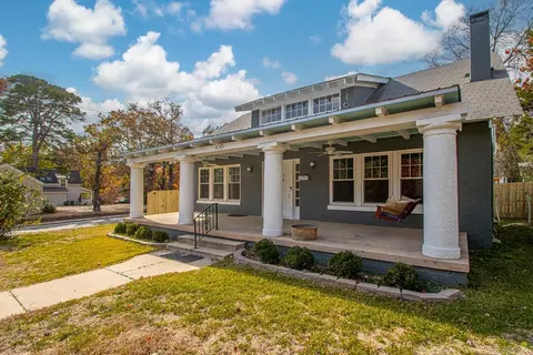 100 Colonial Ct, Little Rock, AR 72205