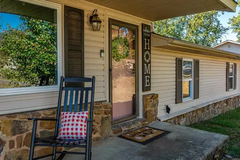 103 Longleaf Ct, Hot Springs, AR 71901