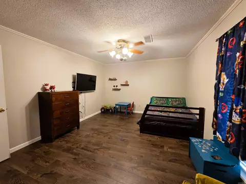 Bedroom - 12 Elmwood Cir, Pine Bluff, AR 71603 photo 7 of 7