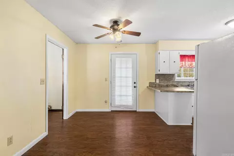 2014 Cedar Rdg, Harrison, AR 72601 photo 4