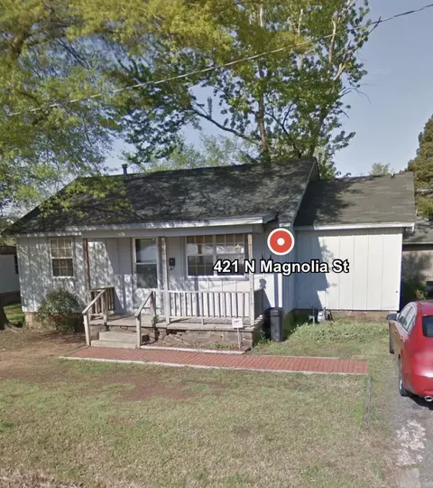 421 N Magnolia St, Perryville, AR 72126