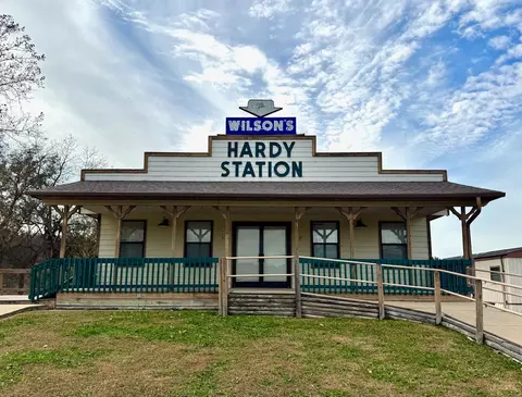 5 Spring St, Hardy, AR 72542