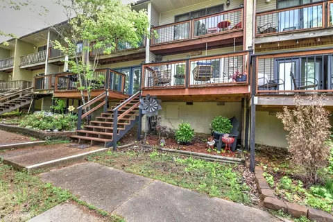 601 Dave Creek Pkwy #110, Fairfield Bay, AR 72088