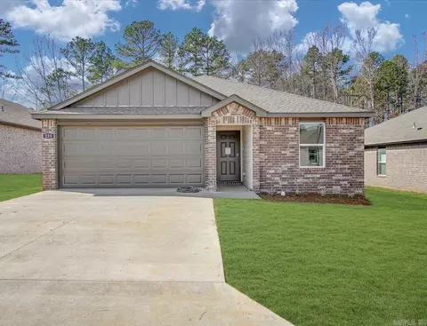 230 Bighorn Trl, Maumelle, AR 72113