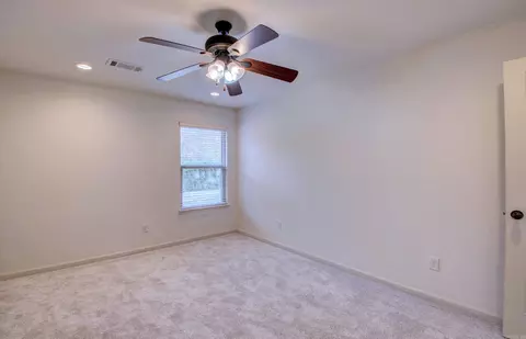 Bedroom - 83 Earnhardt Cir, Cabot, AR 72023 photo 8 of 15