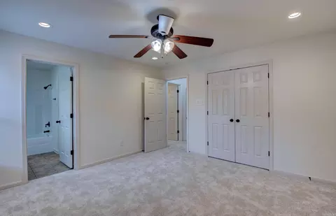 Bedroom - 83 Earnhardt Cir, Cabot, AR 72023 photo 11 of 15