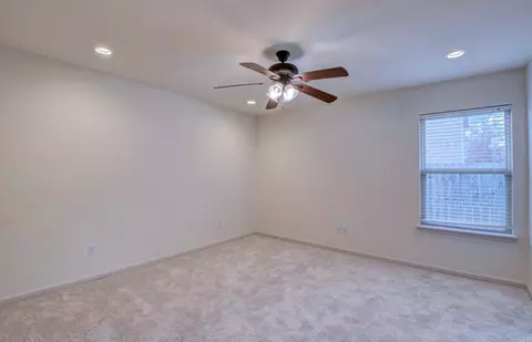 Bedroom - 83 Earnhardt Cir, Cabot, AR 72023 photo 9 of 15