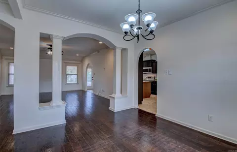 Entry Way - 83 Earnhardt Cir, Cabot, AR 72023 photo 5 of 8