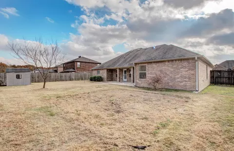 Exterior - 83 Earnhardt Cir, Cabot, AR 72023 photo 7 of 8