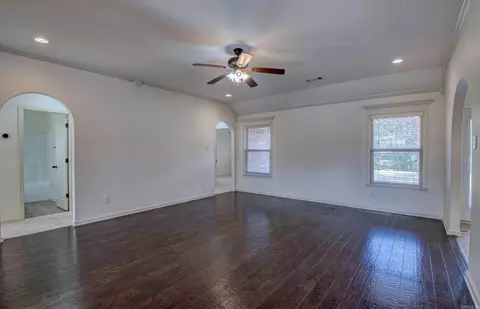 Living - 83 Earnhardt Cir, Cabot, AR 72023 photo 1 of 4