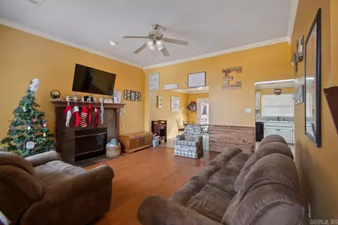 Living - 2804 Falcon Ct, Benton, AR 72015 photo 1 of 2