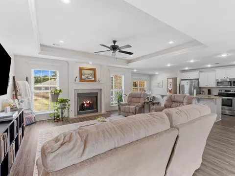 Living - 15 Cedar Creek Loop, Cabot, AR 72023 photo 1 of 2
