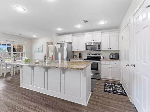 Kitchen - 15 Cedar Creek Loop, Cabot, AR 72023 photo 1 of 3