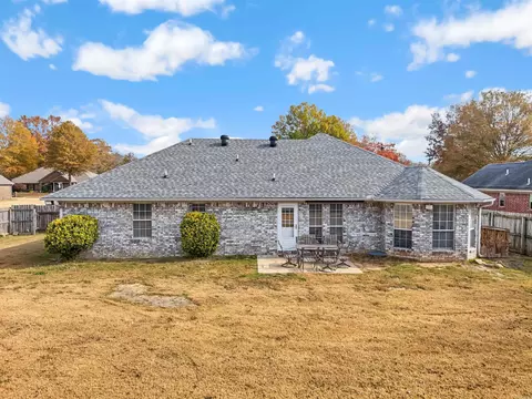 Exterior - 425 Cheyenne Ln, Conway, AR 72032 photo 5 of 5