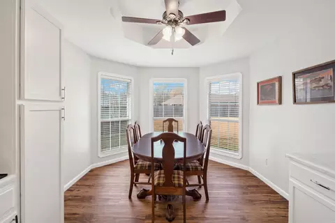 Dining - 425 Cheyenne Ln, Conway, AR 72032 photo 1 of 1