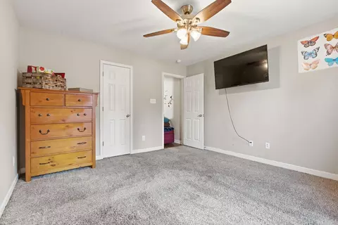 Bedroom - 417 S Shady, Benton, AR 72015 photo 2 of 2