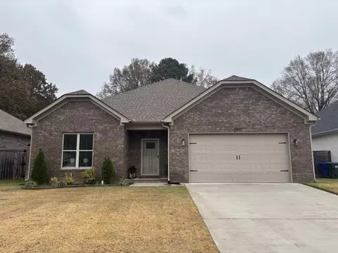 Exterior - 2850 Carmichael Dr, Conway, AR 72034 photo 1 of 5