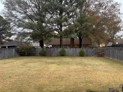 Exterior - 2850 Carmichael Dr, Conway, AR 72034 photo 3 of 5