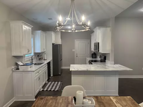 Kitchen - 2850 Carmichael Dr, Conway, AR 72034 photo 4 of 4