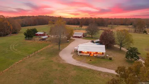 1145 Broadleaf Rd, Mammoth Spring, AR 72554