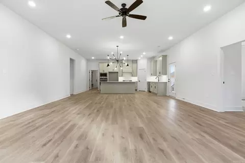 Living - 12 Pasley Park, Bryant, AR 72022 photo 6 of 7