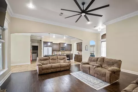 3213 Robbins Dr, Bryant, AR 72022 photo 5