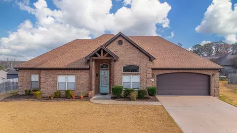 3213 Robbins Dr, Bryant, AR 72022 photo 1