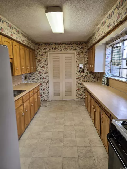 1700 W Iowa St, Beebe, AR 72012 photo 32