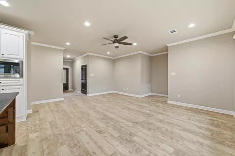 Living - 220 Heather Loop, Beebe, AR 72012 photo 5 of 5