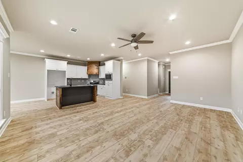Living - 220 Heather Loop, Beebe, AR 72012 photo 4 of 5