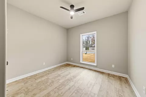 Bedroom - 220 Heather Loop, Beebe, AR 72012 photo 8 of 10