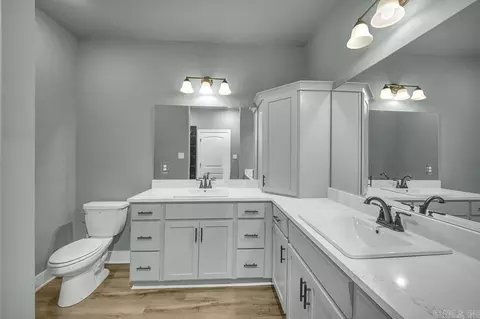 Bath - 411 N 4th St, Cabot, AR 72023 photo 1 of 7