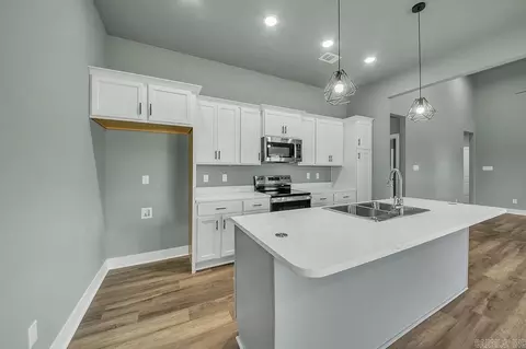 Kitchen - 411 N 4th St, Cabot, AR 72023 photo 3 of 4