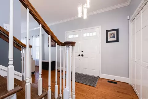 Entry Way - 7401 Rosswood, Pine Bluff, AR 71603 photo 1 of 4