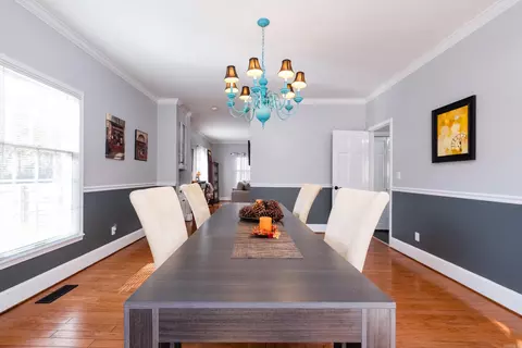 Dining - 7401 Rosswood, Pine Bluff, AR 71603 photo 3 of 5