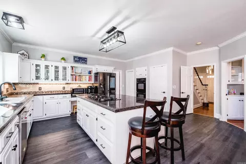 Kitchen - 7401 Rosswood, Pine Bluff, AR 71603 photo 3 of 5