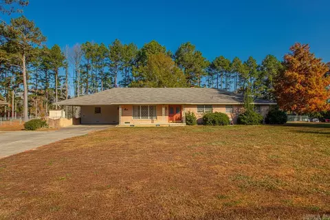 148 Windcrest Dr, Malvern, AR 72104