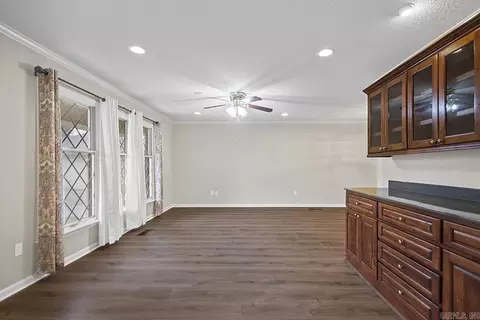 Living - 148 Windcrest Dr, Malvern, AR 72104 photo 1 of 9