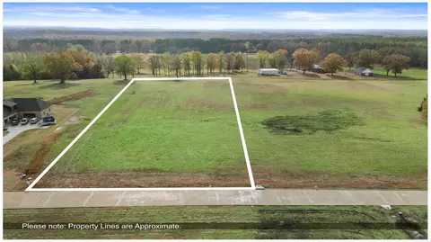 000 Cedar Ct, Searcy, AR 72143