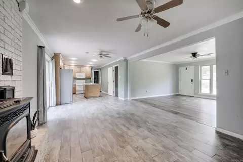 Living - 19 Sycamore St, Cabot, AR 72023 photo 8 of 12